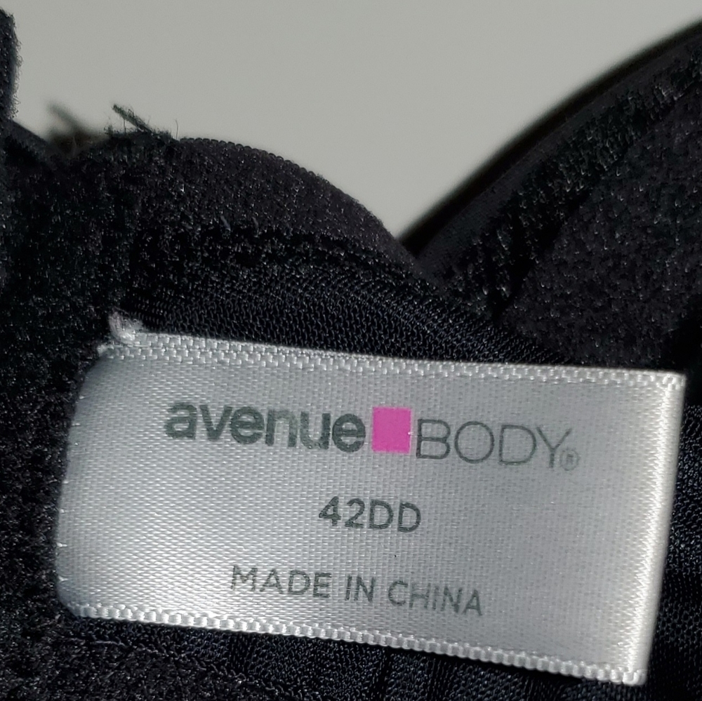 Five Different Bras - image 6